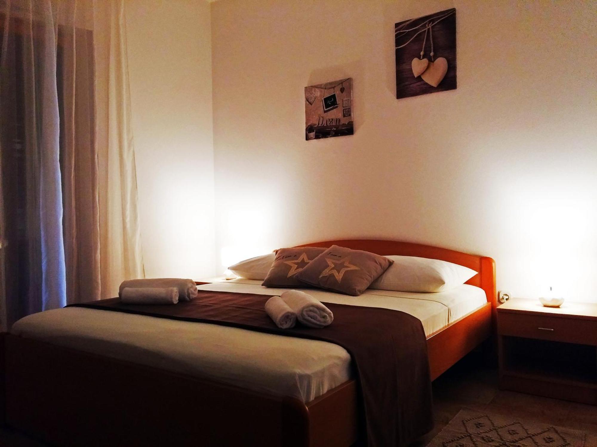 יאדריה Apartments And Rooms Saric חדר תמונה